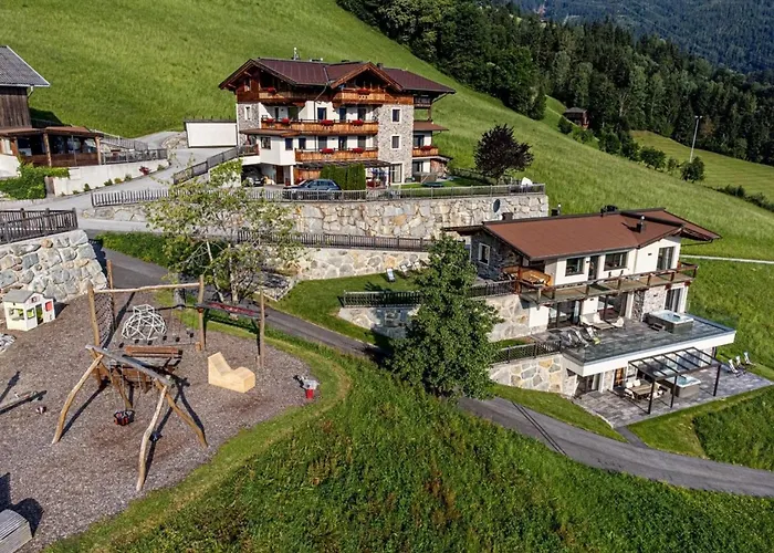 Holiday home Alpinloft Goldsun *