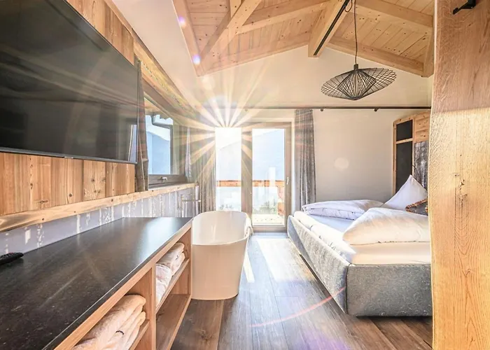 Alpinloft Goldsun Holiday home *